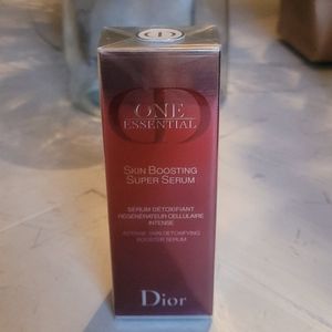 Dior One Essential 1.7oz NEW